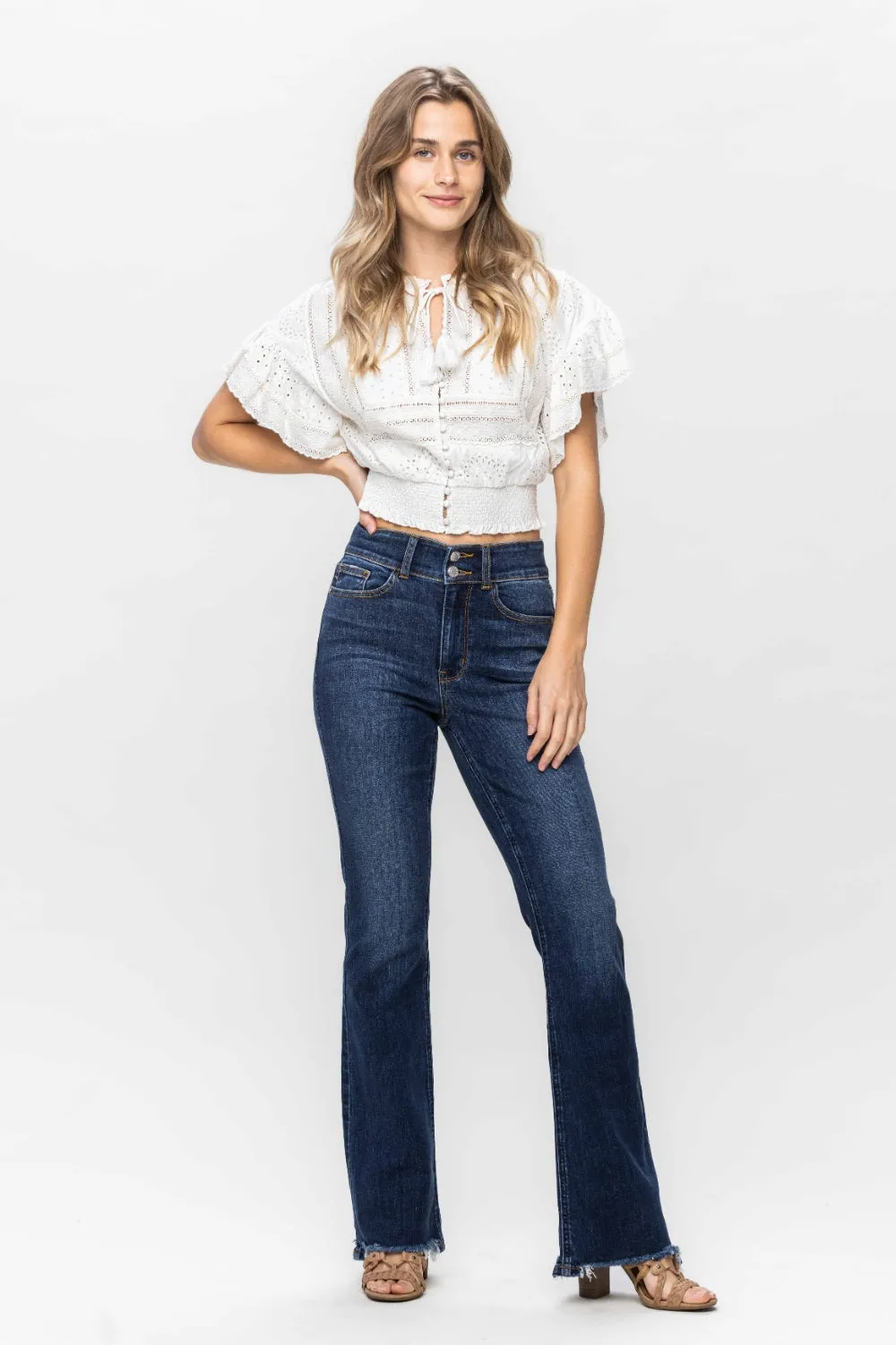 Judy Blue Frayed Hem Bootcut Jeans in Dark Wash