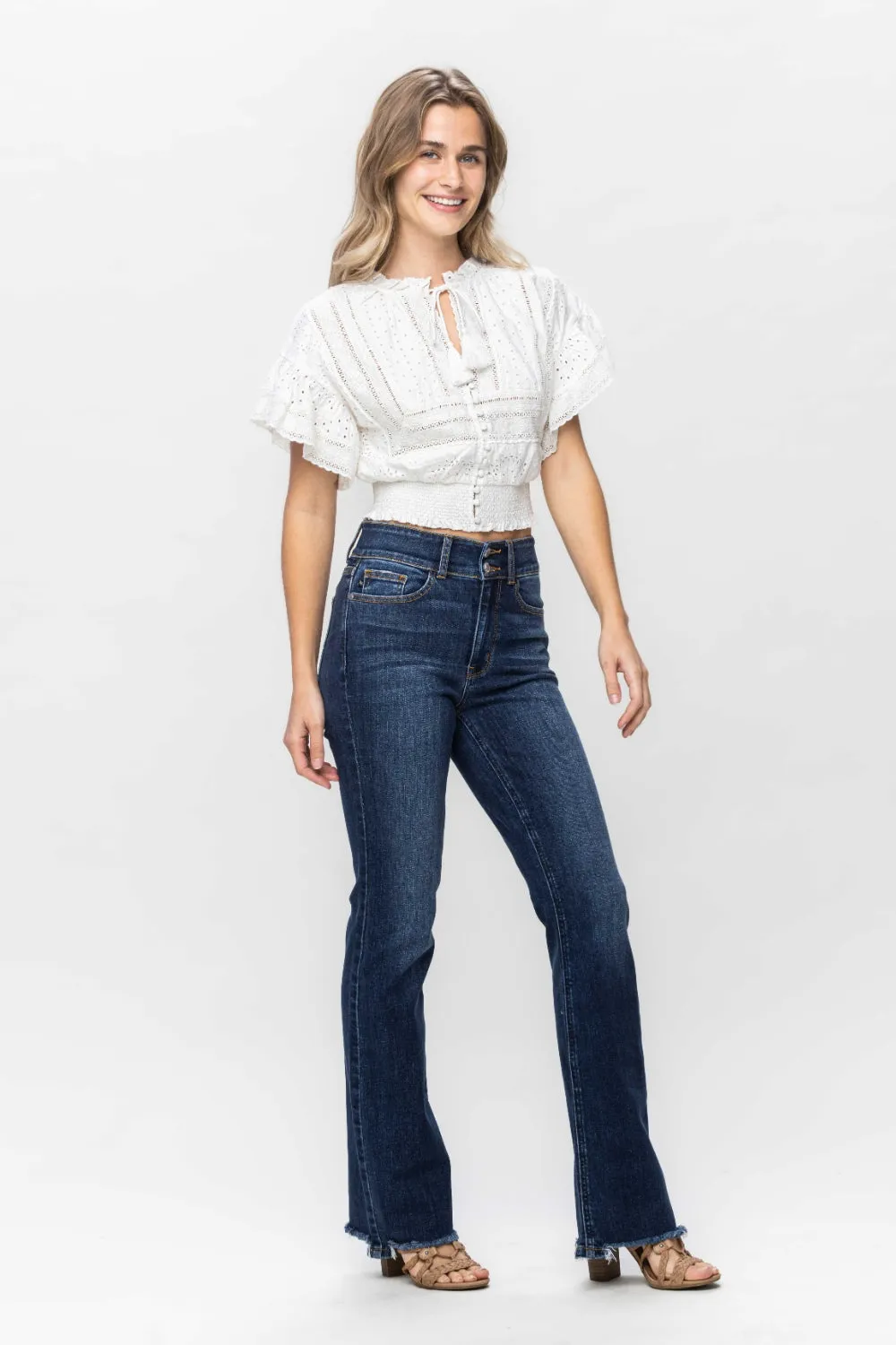 Judy Blue Frayed Hem Bootcut Jeans in Dark Wash