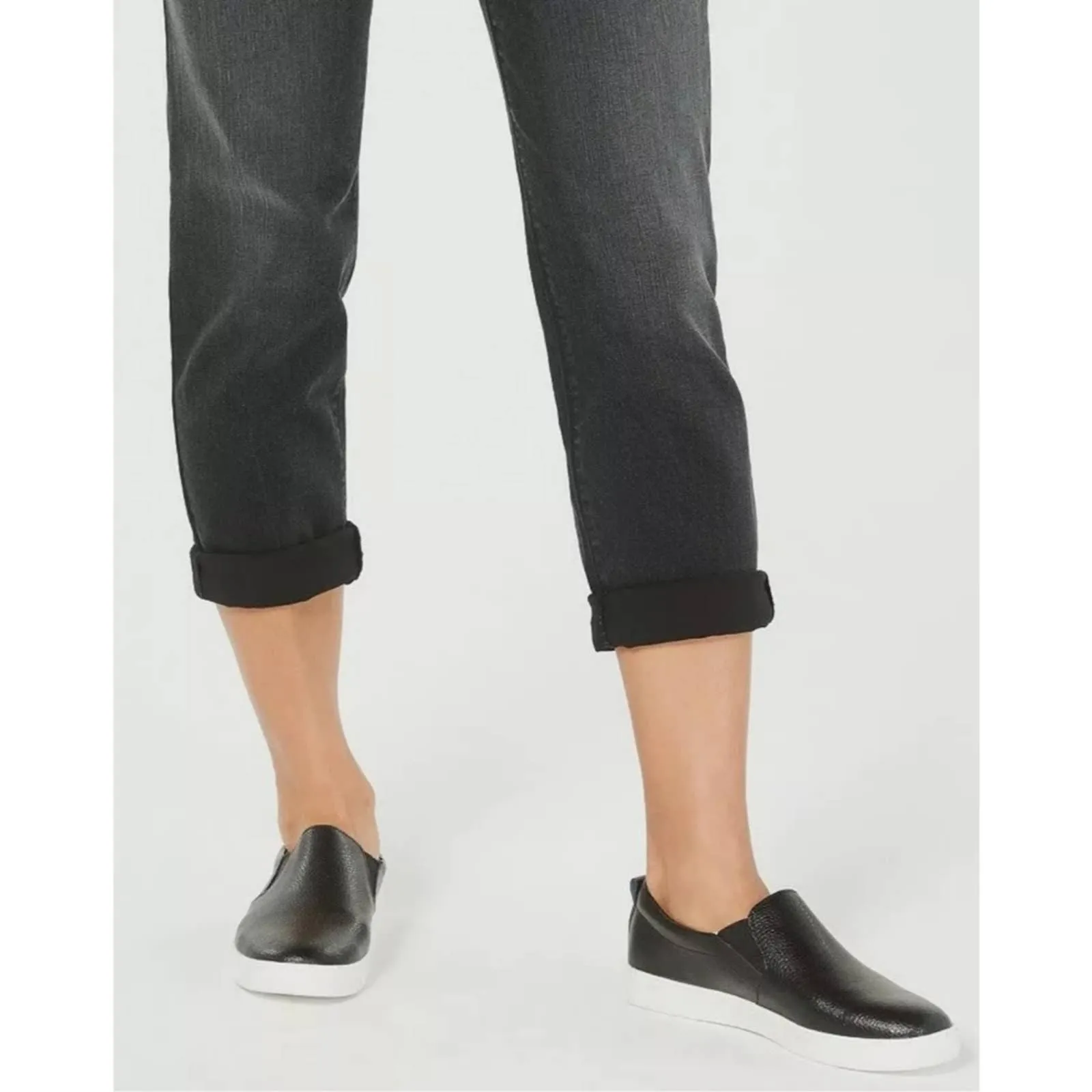 Style & Co Pull On Boyfriend Jeans in Black Smudge Small